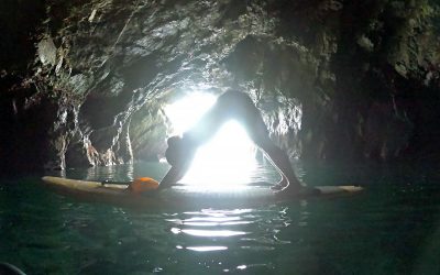 SUP Pilates in the Grotte de l’Autel Morgat